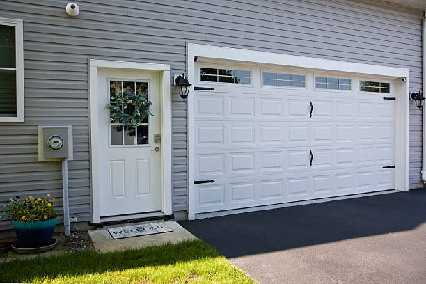24/7 Emergency Garage Door Panel Replacement experts in Randolph County County, AL